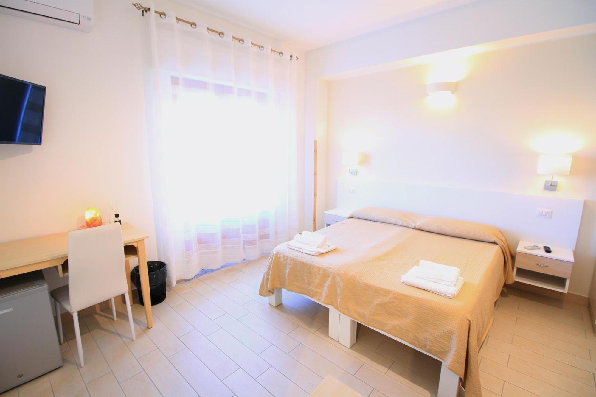 トロペーア Arcadia Bed & Breakfast エクステリア 写真
