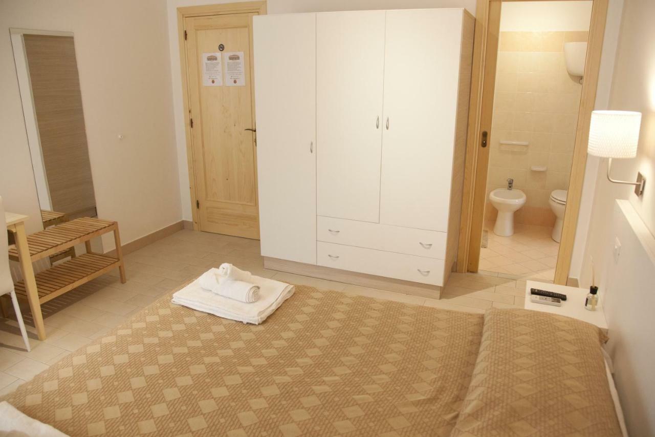トロペーア Arcadia Bed & Breakfast エクステリア 写真